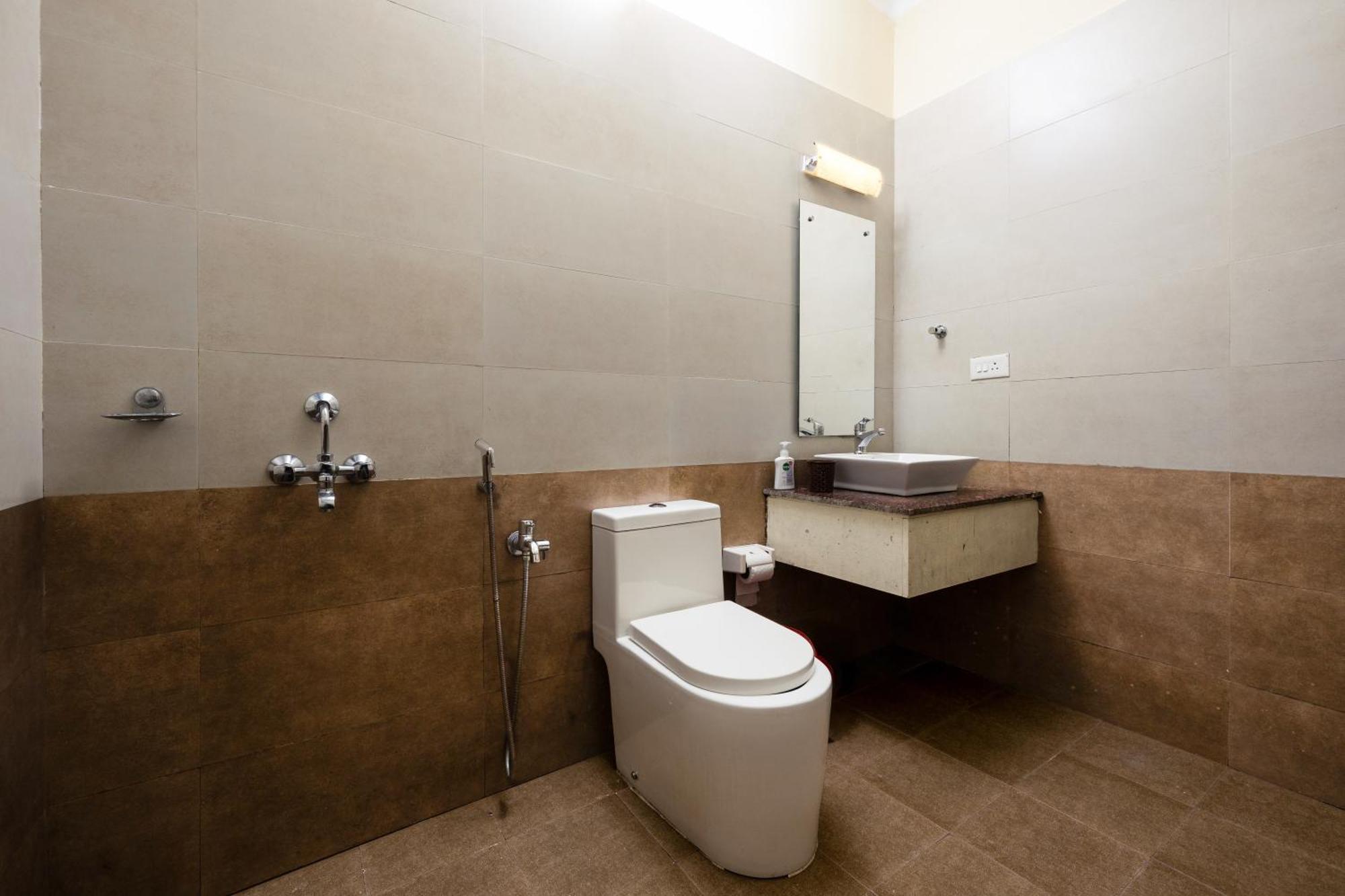 Colonels Inn Ooty Ngoại thất bức ảnh