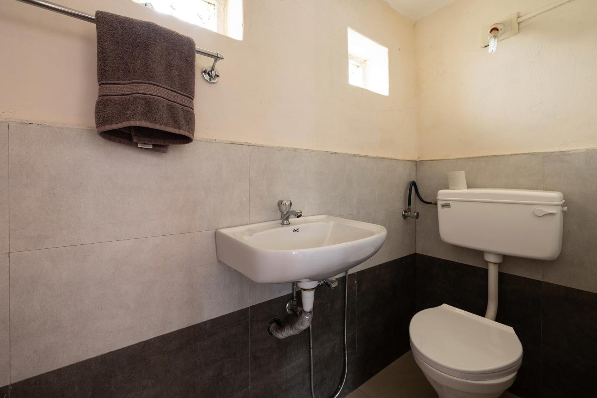 Colonels Inn Ooty Ngoại thất bức ảnh