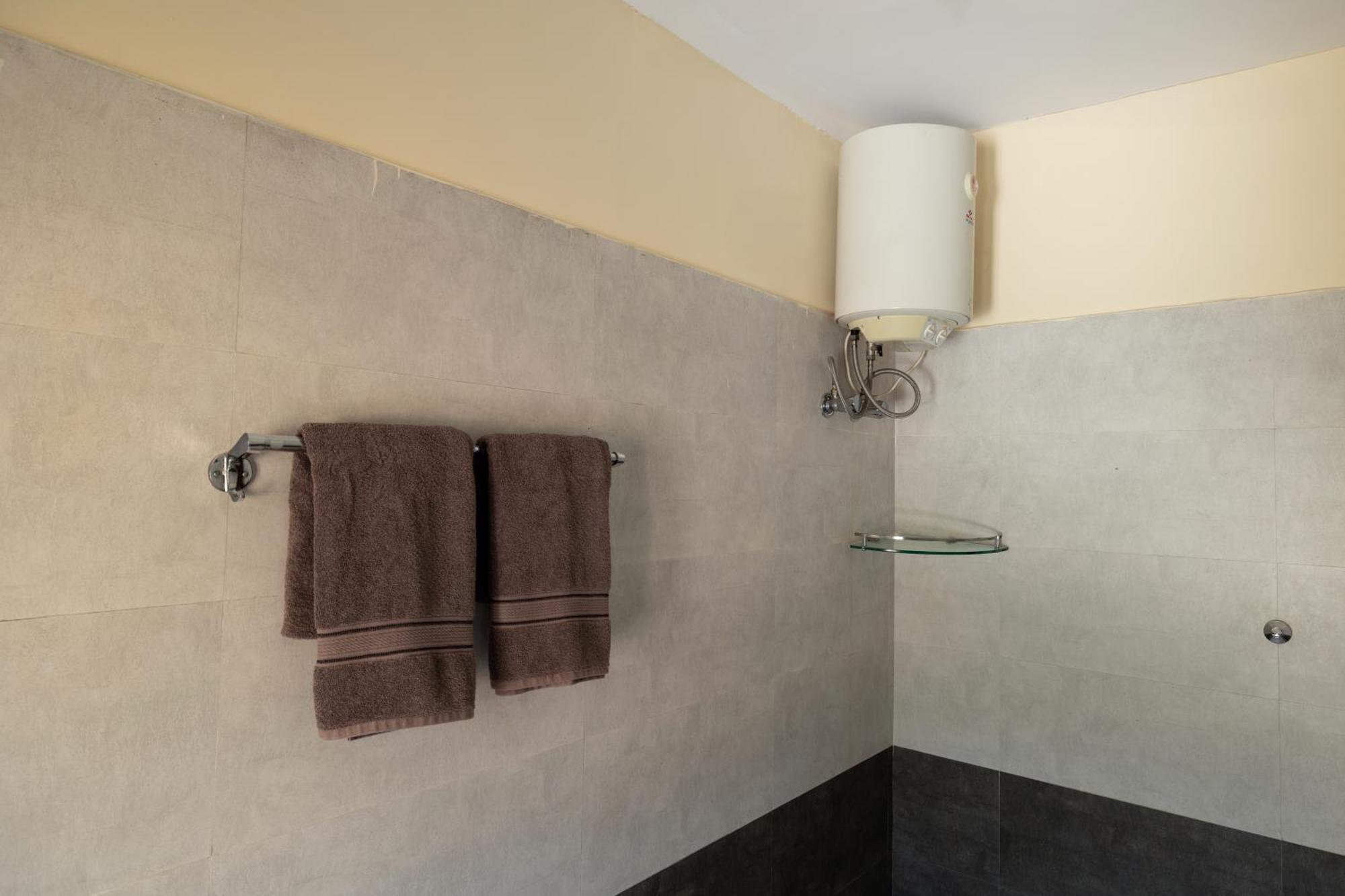 Colonels Inn Ooty Ngoại thất bức ảnh
