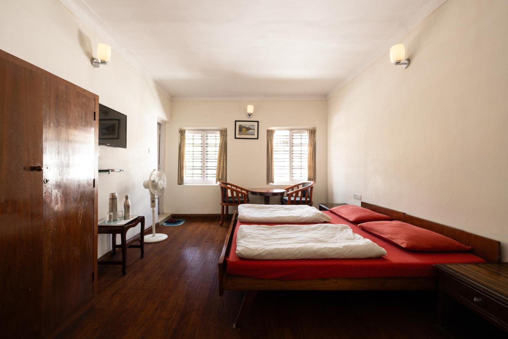 Colonels Inn Ooty Ngoại thất bức ảnh