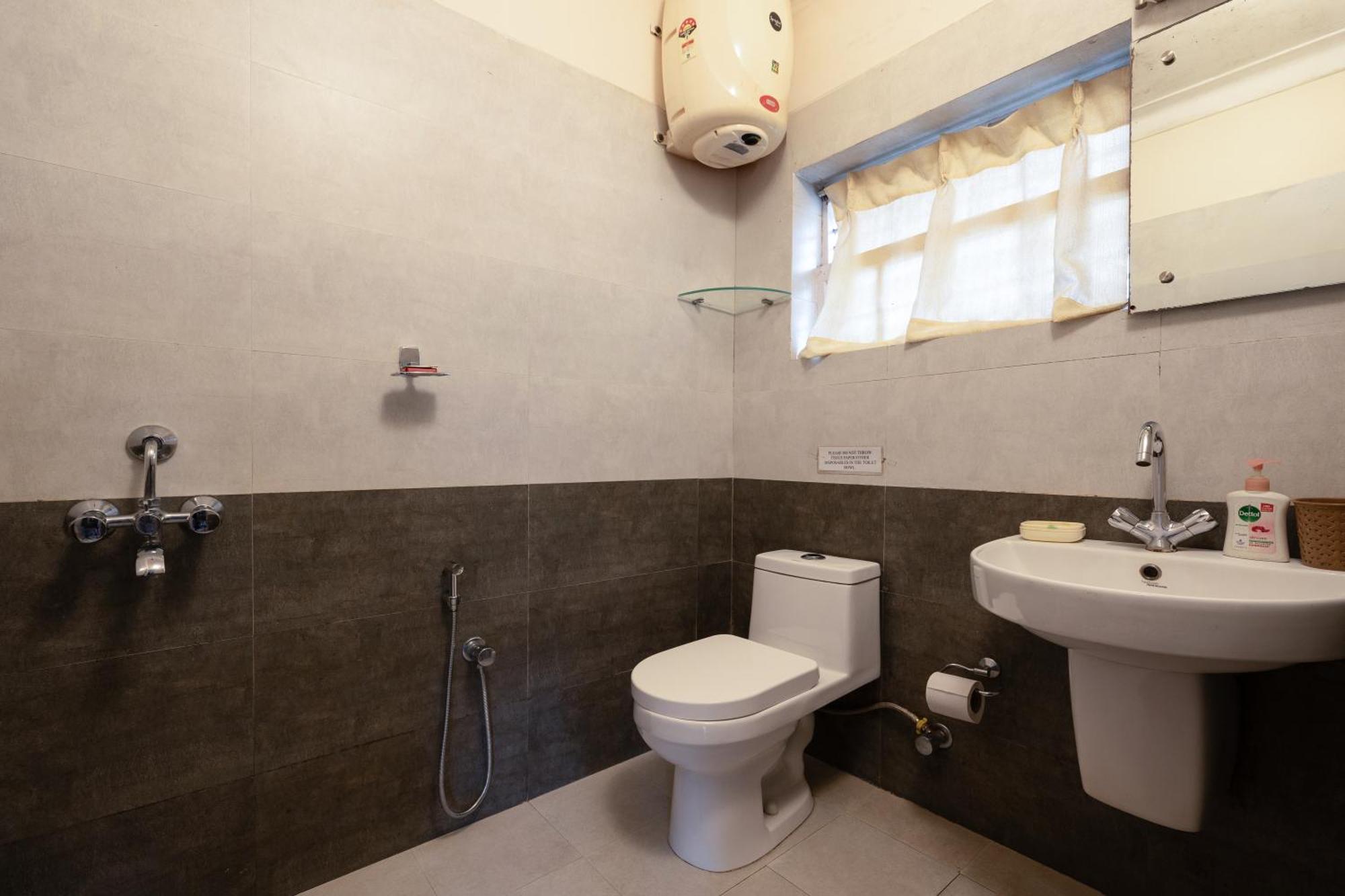 Colonels Inn Ooty Ngoại thất bức ảnh