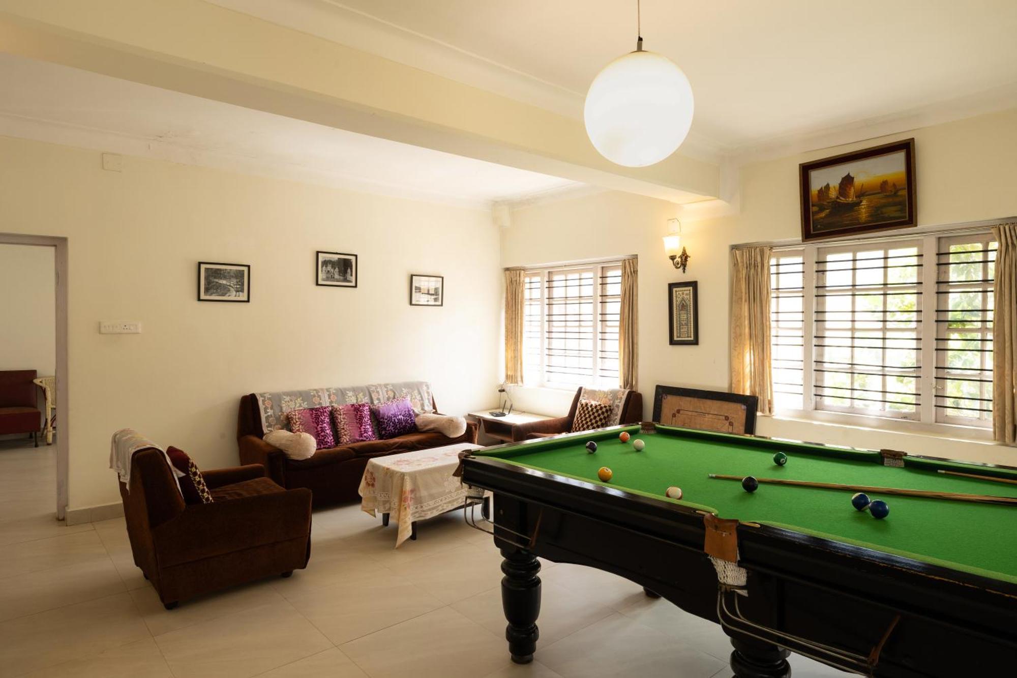 Colonels Inn Ooty Ngoại thất bức ảnh